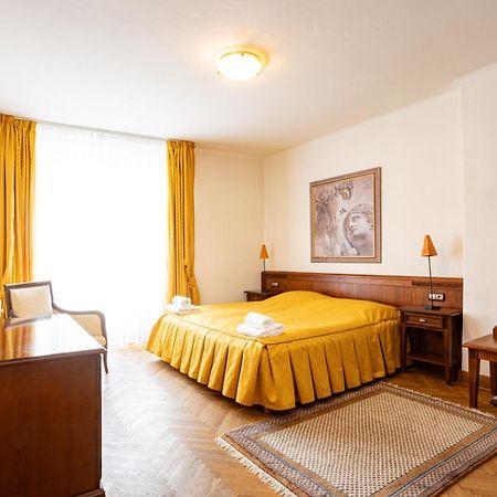 Melissa Apartments Karlovy Vary Bagian luar foto