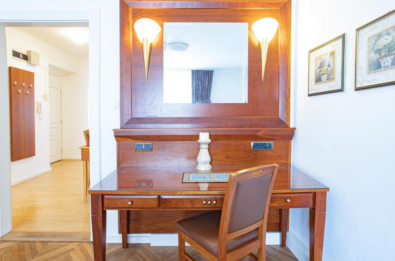 Melissa Apartments Karlovy Vary Bagian luar foto