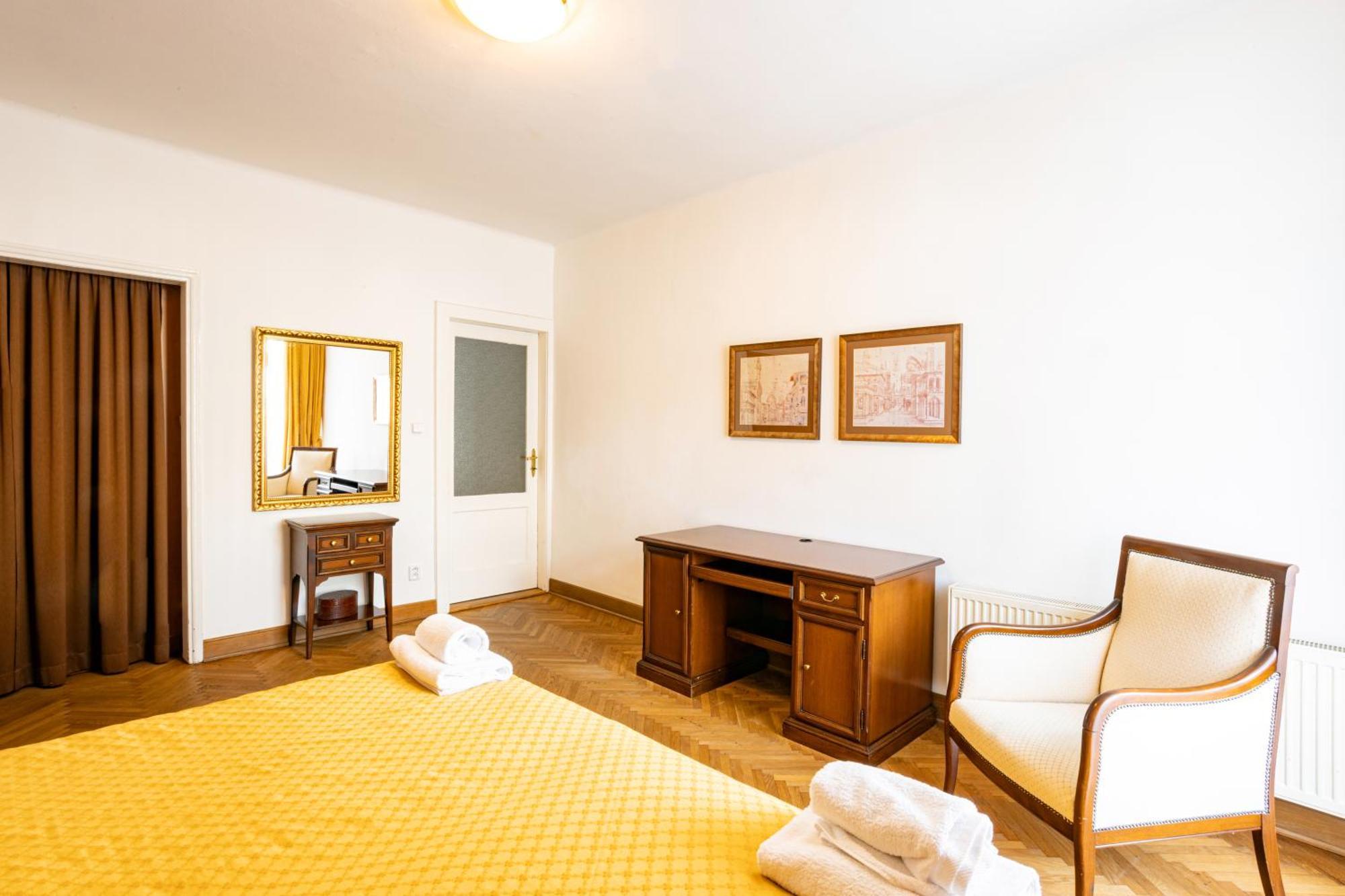 Melissa Apartments Karlovy Vary Bagian luar foto